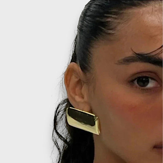 Jona – Pendientes Geométricos de Estilo Impactante