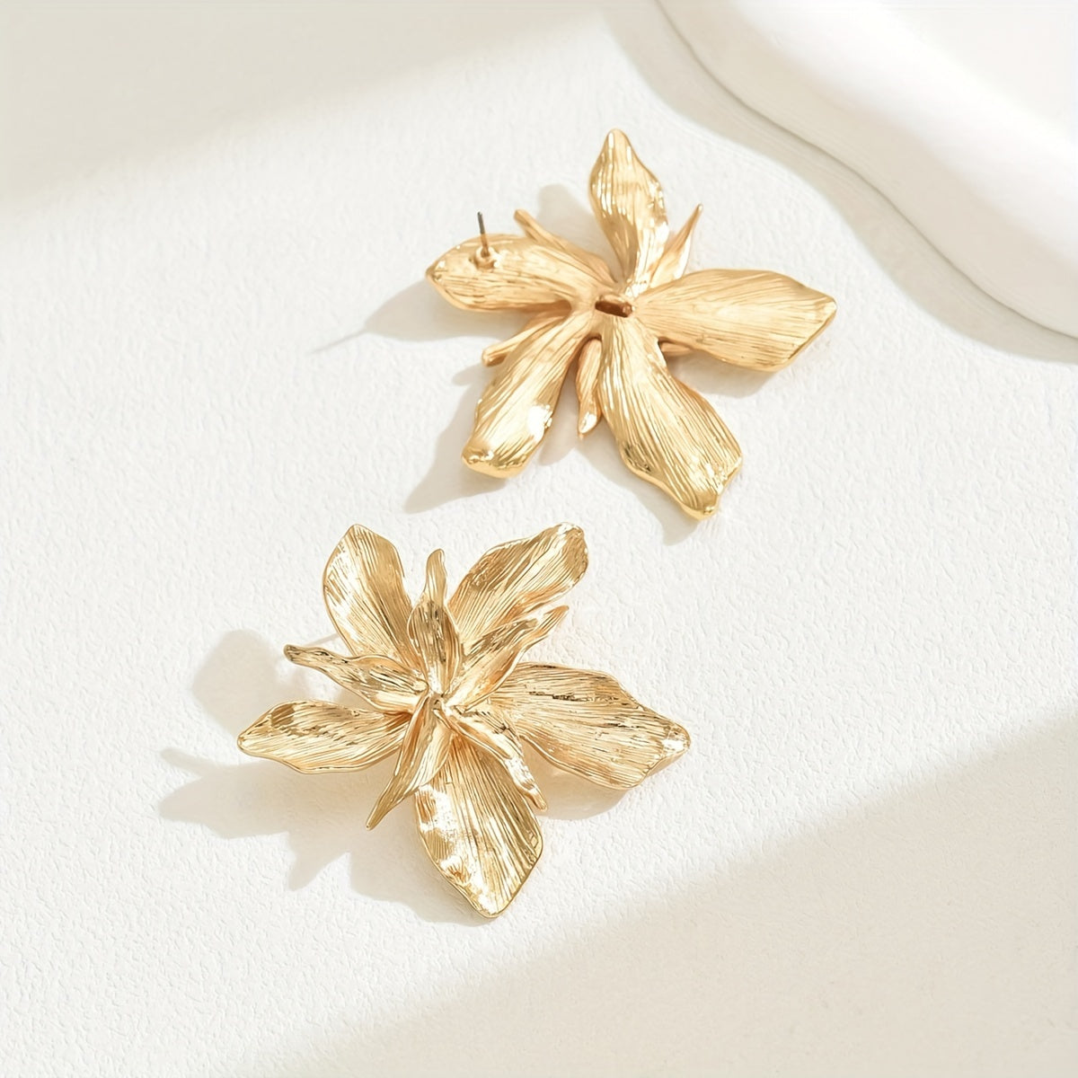 Lana | Pendientes de Gota Florales Dorados