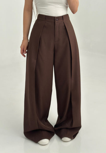 Pantalón palazzo fluido y elegante
