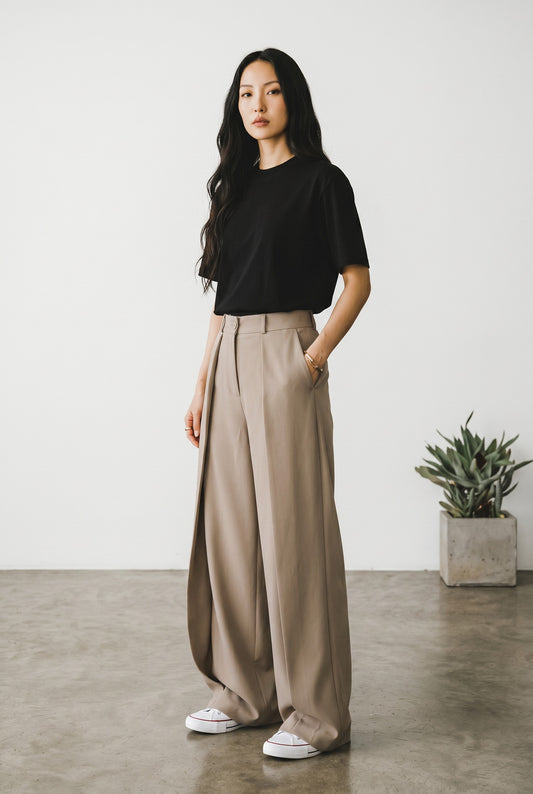 Pantalón palazzo fluido y elegante