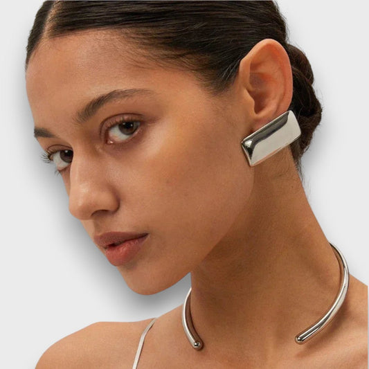 Jona – Pendientes Geométricos de Estilo Impactante